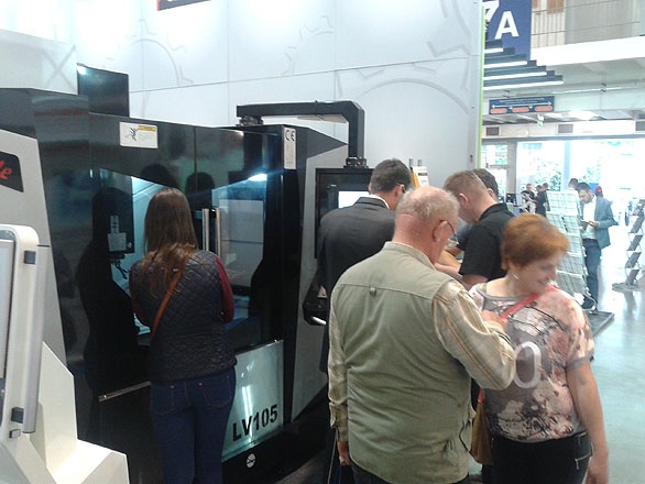 machtool_07.jpg machtool_07.jpg