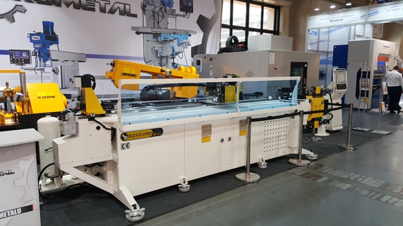 2016_machtool_3a.jpg 2016_machtool_3a.jpg